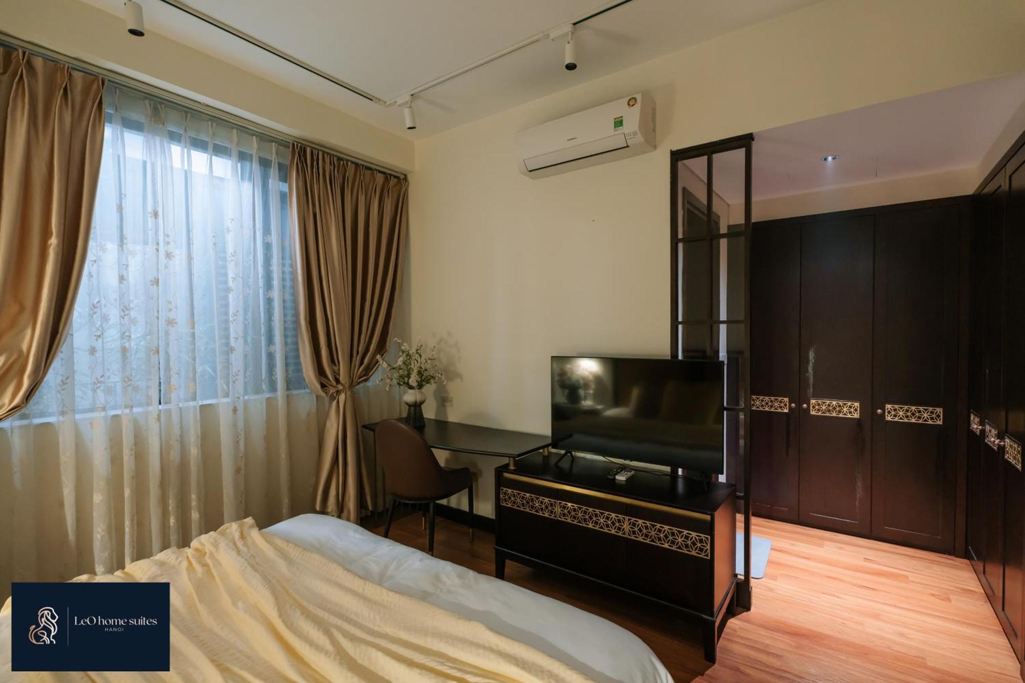 Home Suites -Natural Light -Projector -Spacious - 2Br Incenter Hanoi Exterior foto